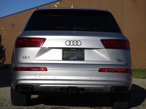 Used 2018 Audi Q7 3.0T Prestige w/ Prestige Package image 6