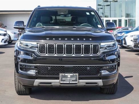 Used 2022 Jeep Wagoneer Series II image 2