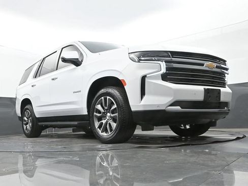 Used 2024 Chevrolet Tahoe LT w/ LT Signature Plus Package RWD image 26