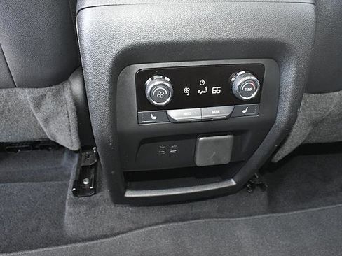 Certified 2024 Chevrolet Traverse RS w/ LPO, Floor Liner Package image 18