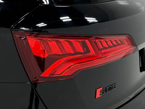 Used 2019 Audi SQ5 Premium Plus w/ Premium Plus Package image 35