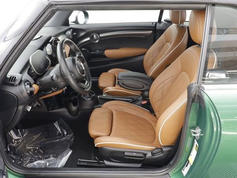 Used 2023 MINI Cooper S w/ Signature Upholstery Package FWD image 6