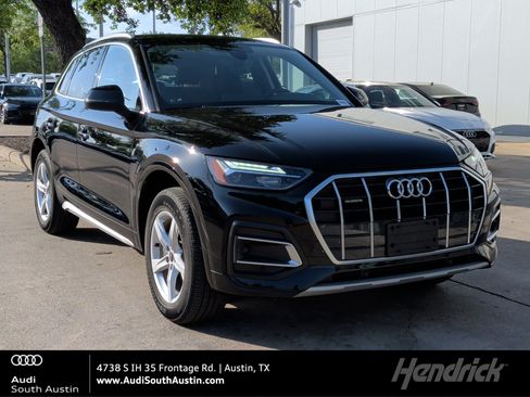 Used 2023 Audi Q5 2.0T Premium w/ Convenience Package image 1