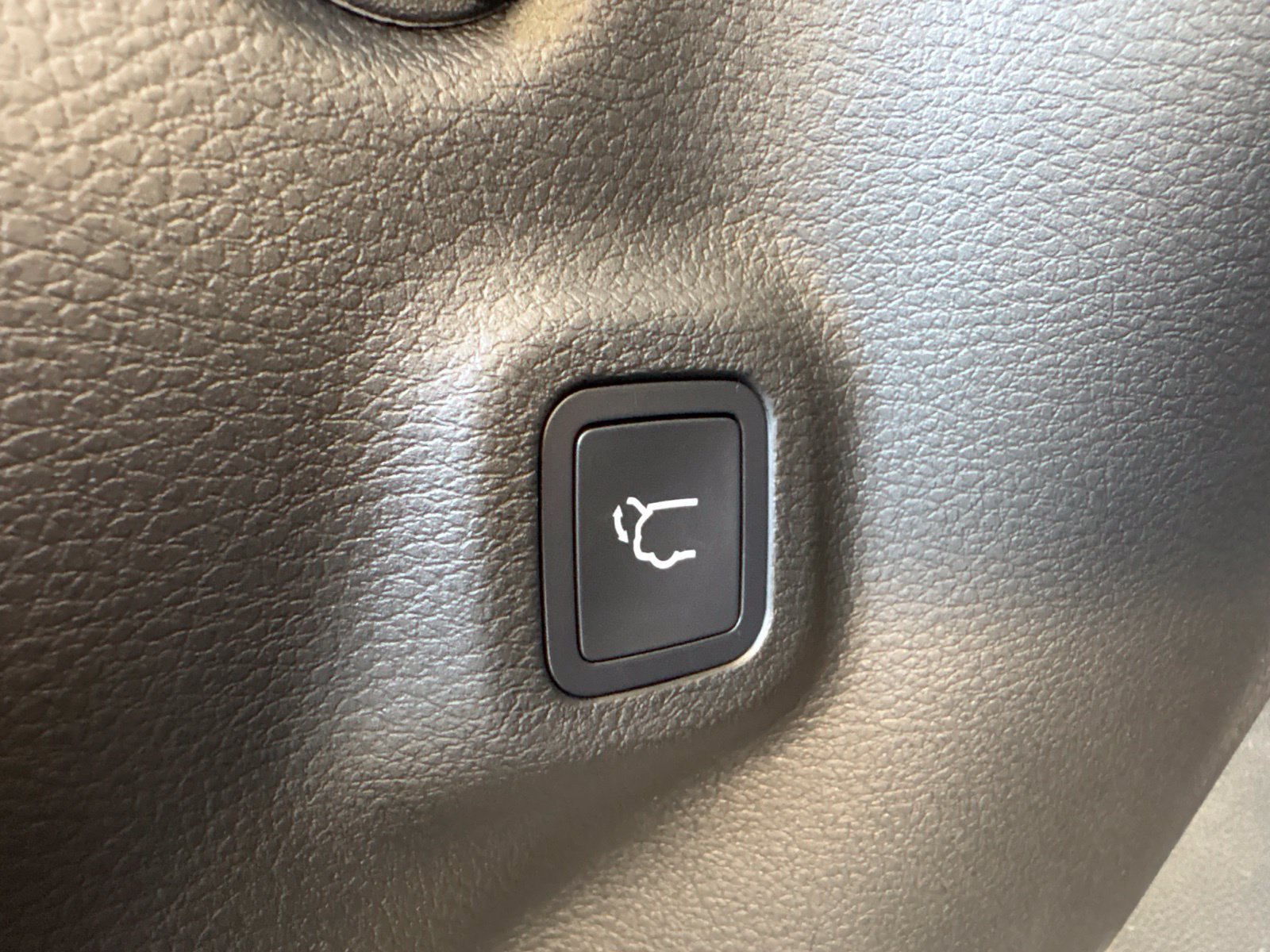 New 2026 Jeep Compass Trailhawk AWD/4WD image 17