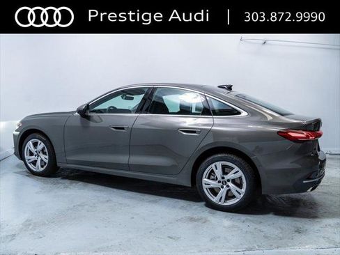 Used 2025 Audi A5 2.0T Premium Plus w/ Premium Plus AWD/4WD image 3