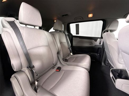 Used 2019 Honda Odyssey EX image 35