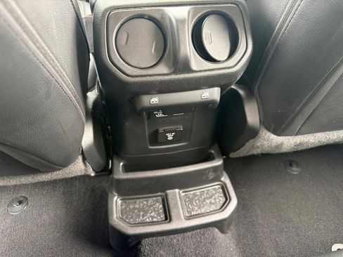 Used 2023 Jeep Wrangler Unlimited Sahara w/ Cold Weather Group AWD/4WD image 11