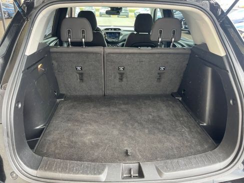 Used 2023 Chevrolet TrailBlazer LT w/ Convenience Package image 31