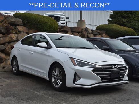 Used 2020 Hyundai Elantra Value Edition w/ Cargo Package (C1) image 3