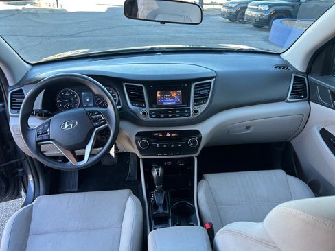 Used 2017 Hyundai Tucson SE image 14