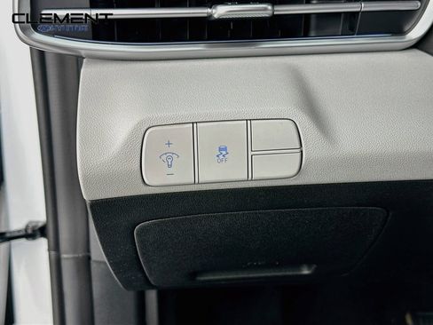 New 2026 Hyundai Elantra Limited FWD image 12