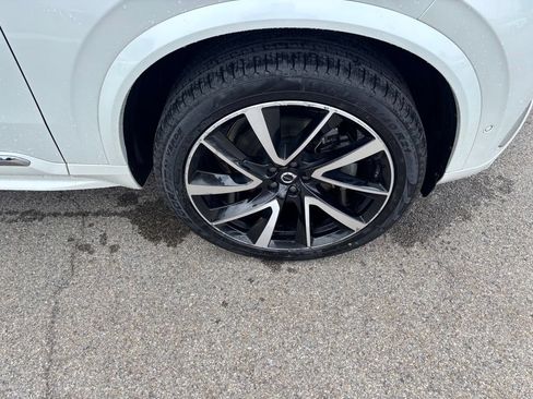Used 2024 Volvo XC90 B6 Plus w/ Protection Package AWD/4WD image 35