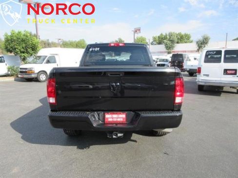 Used 2017 RAM 1500 Express w/ Black Ram 1500 Express Group image 8