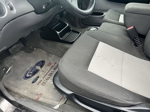 Used 2011 Ford Ranger XLT image 8