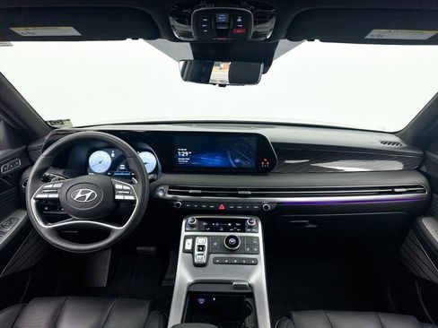 Used 2025 Hyundai Palisade Calligraphy image 23
