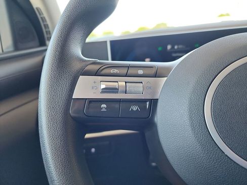 Used 2025 Hyundai Tucson SEL FWD image 22