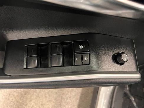 Used 2024 Toyota Highlander XSE FWD image 20