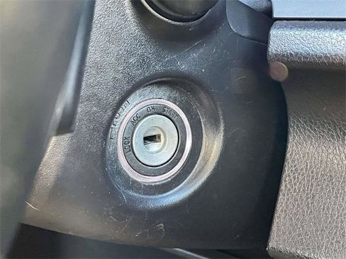 Used 2023 Toyota Camry SE image 26