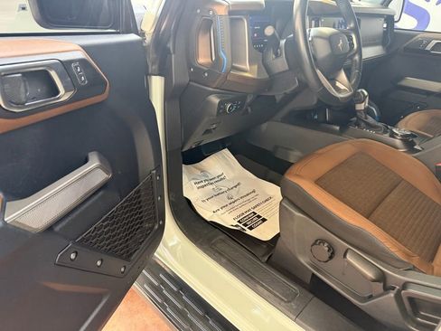 Used 2021 Ford Bronco Outer Banks w/ Sasquatch Package image 13