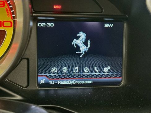 Used 2021 Ferrari F8 Tributo RWD image 15
