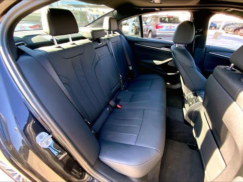 Used 2023 BMW 540i 540i w/ Premium Package image 18