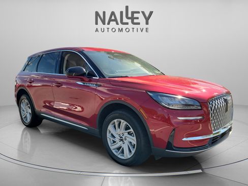 Used 2023 Lincoln Corsair FWD image 7