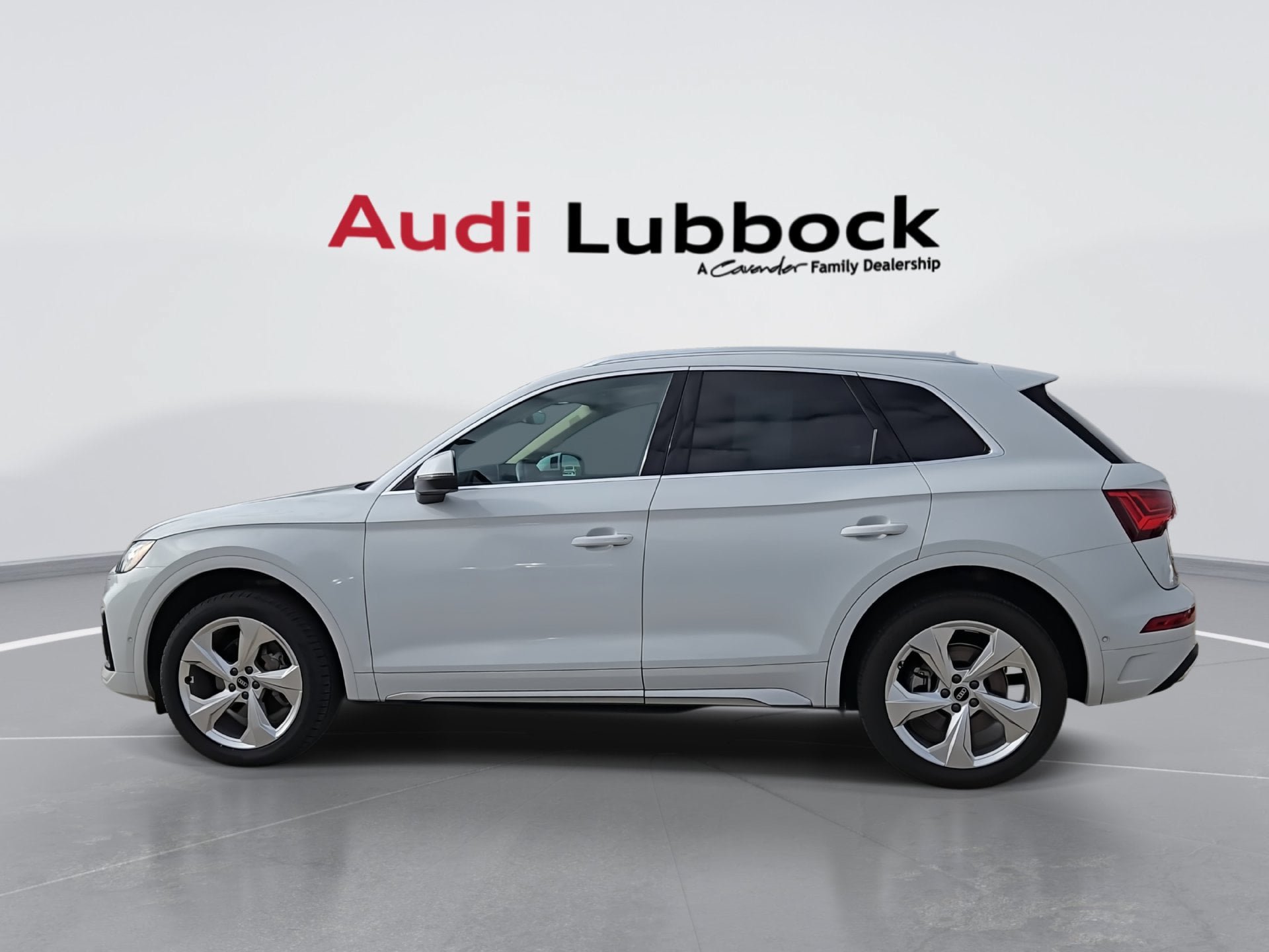 Used 2021 Audi Q5 Prestige w/ Prestige Package AWD/4WD image 6