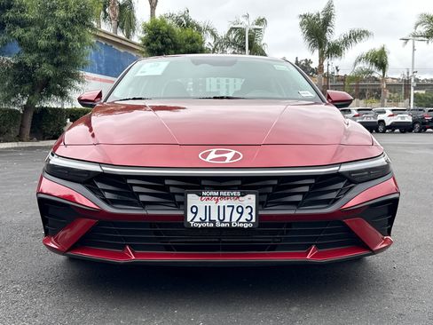 Used 2024 Hyundai Elantra SEL FWD image 6