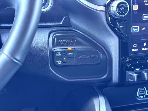 Used 2024 RAM 3500 Laramie w/ Night Edition image 25