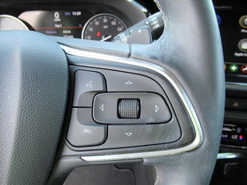 Certified 2023 Buick Envision Essence image 22