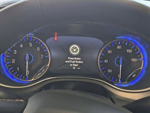 New 2026 Chrysler Pacifica Pinnacle FWD image 9