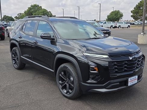 New 2026 Chevrolet Equinox LT w/ Midnight Edition FWD image 5
