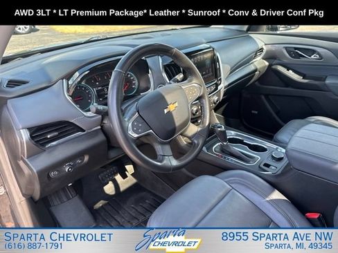 Used 2019 Chevrolet Traverse LT w/ LT Premium Package AWD/4WD image 17