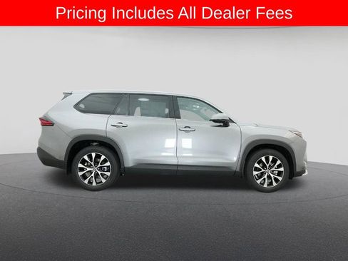 New 2026 Toyota Grand Highlander AWD Hybrid image 27