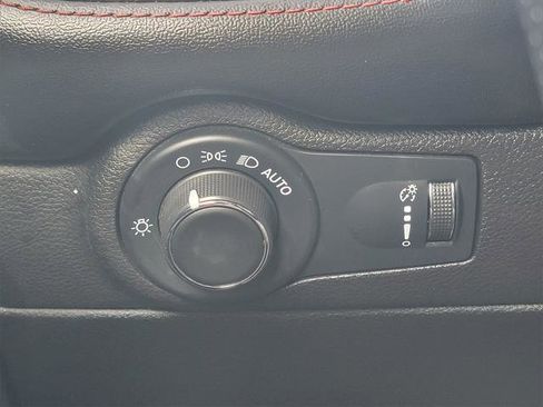 Certified 2024 Dodge Durango GT image 32