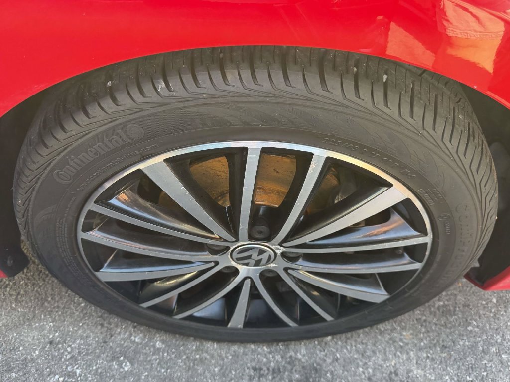 Used 2015 Volkswagen Jetta Sport FWD image 8