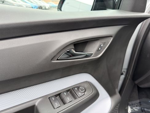 New 2027 Chevrolet Bolt LT w/ Comfort Package FWD image 24