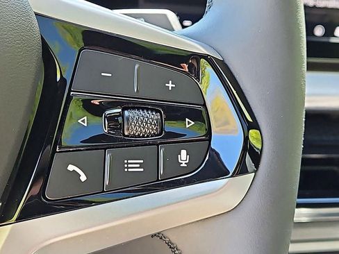 Used 2025 BMW i4 xDrive40i image 24