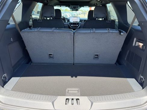 New 2026 Ford Explorer Tremor w/ Tremor Ultimate Package AWD/4WD image 19