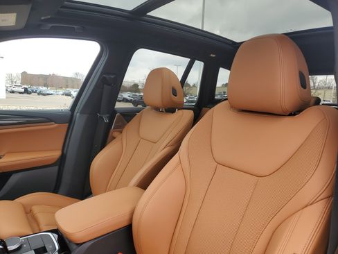 Certified 2023 BMW X3 M40i image 7