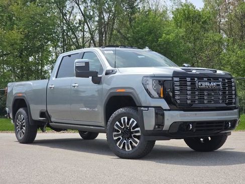 New 2026 GMC Sierra 3500 Denali Ultimate AWD/4WD image 2