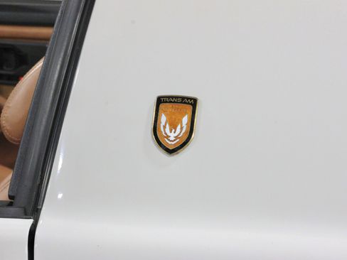 Used 1989 Pontiac Firebird Trans Am image 82