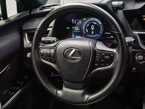 Used 2024 Lexus UX 250h FWD image 16