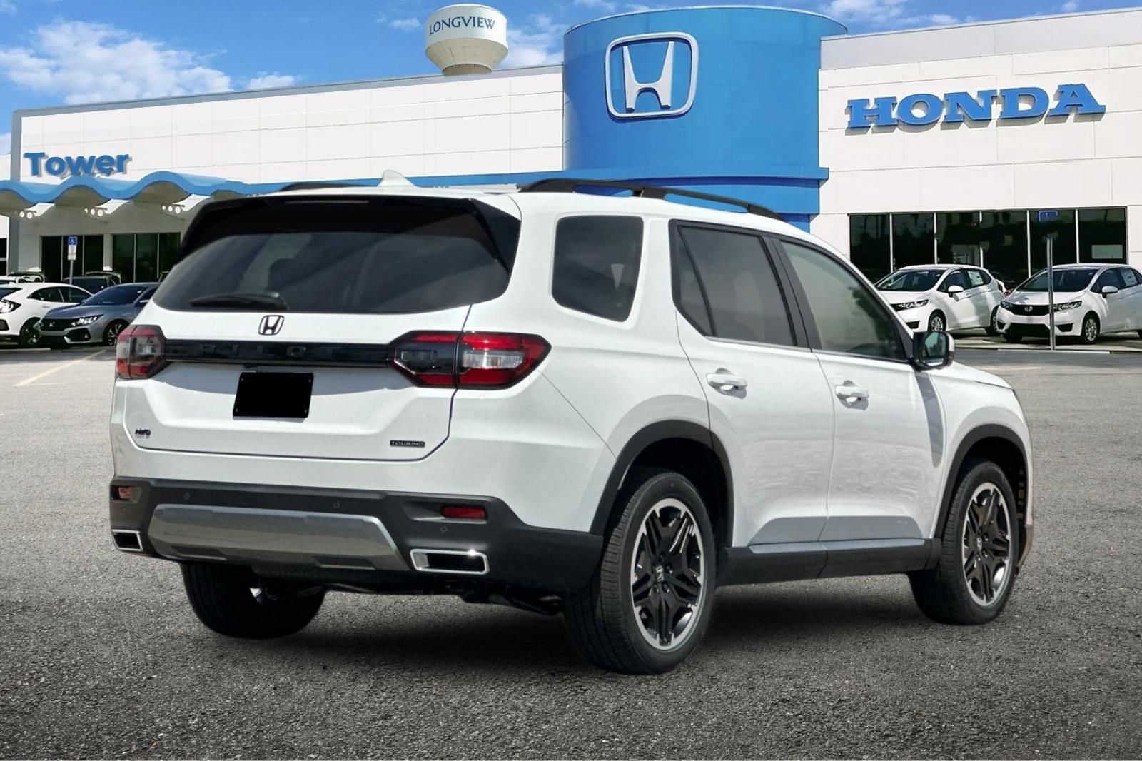 New 2026 Honda Pilot Touring image 4
