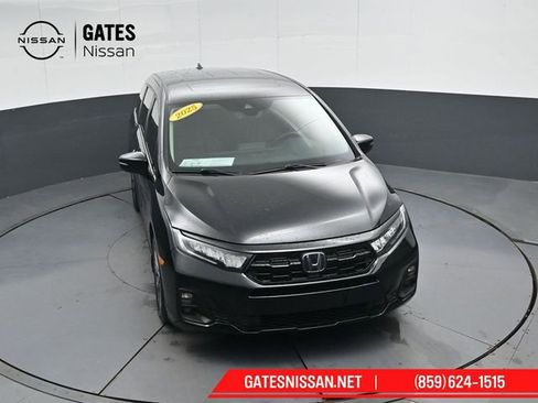 Used 2025 Honda Odyssey Touring image 56