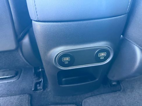 Used 2024 Hyundai Ioniq 5 SE image 16