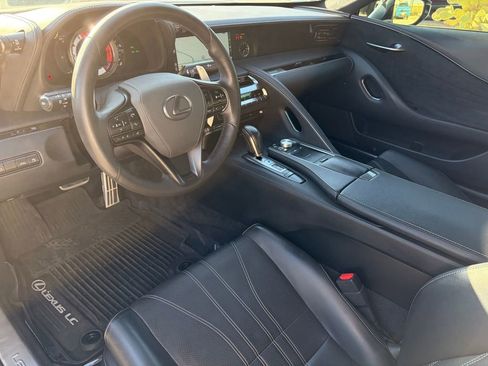 Used 2018 Lexus LC 500 Coupe w/ Touring Package image 8