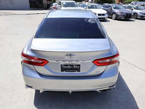 Used 2018 Toyota Camry SE w/ Convenience Package image 6