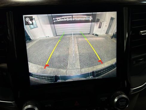 Used 2020 RAM 1500 Laramie AWD/4WD image 28