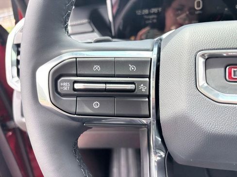 New 2025 GMC Acadia Elevation w/ Elevation Premium Package image 17